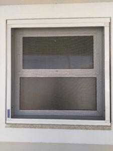 Encaixe basculante